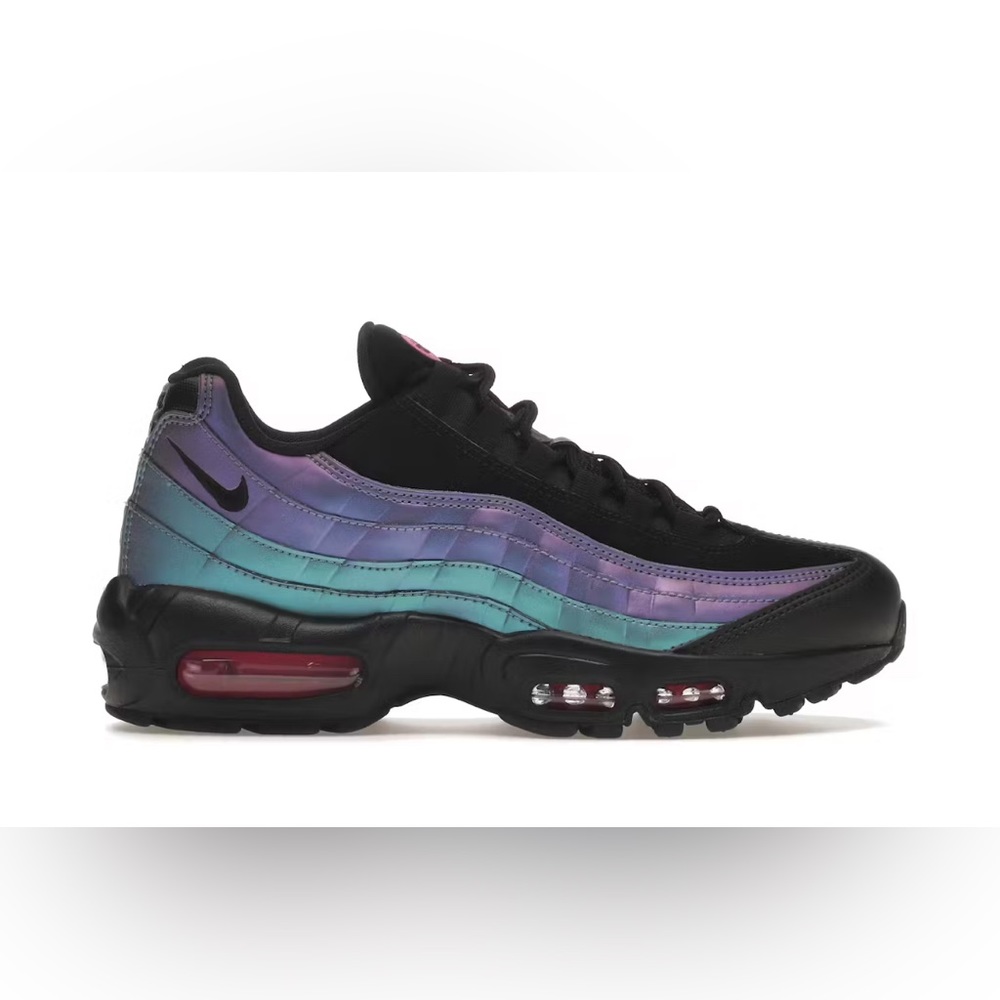 Nike air max 95 throwback future sneakers